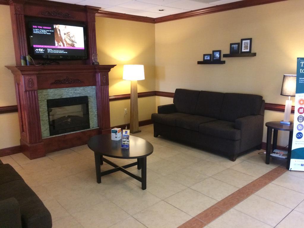 Hotel Sleep & - Atlanta Northwest